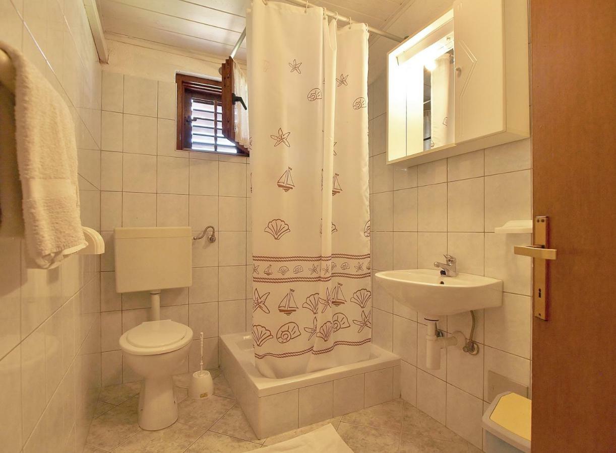 Apartmani Danijela Lopar Exteriör bild